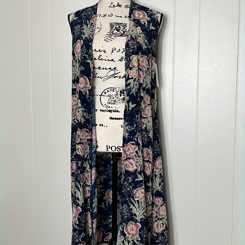 LuLaRoe Joy Sleeveless Kimono